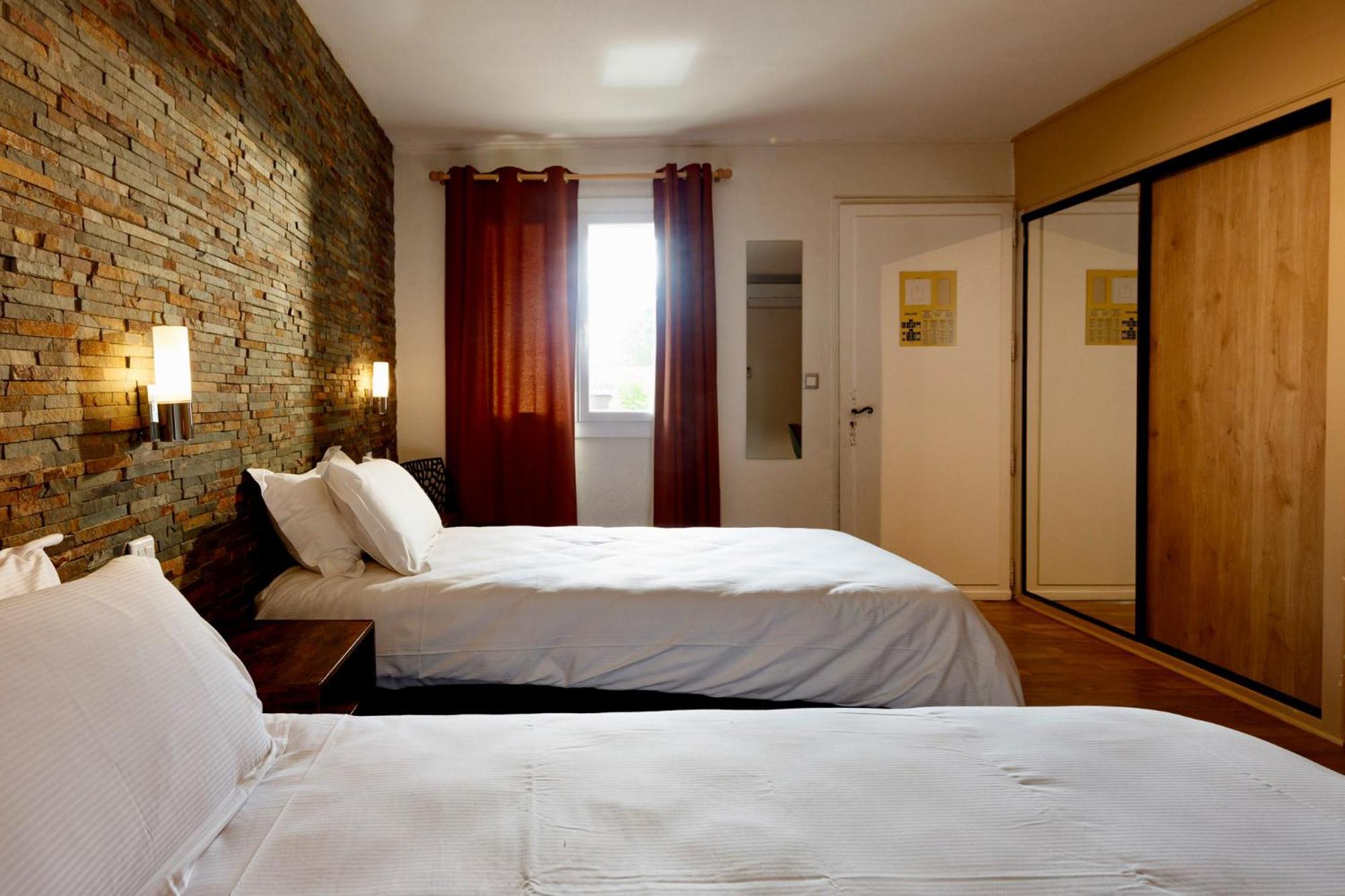 Auberge Val Moureze Hotel & Spa ภายนอก รูปภาพ